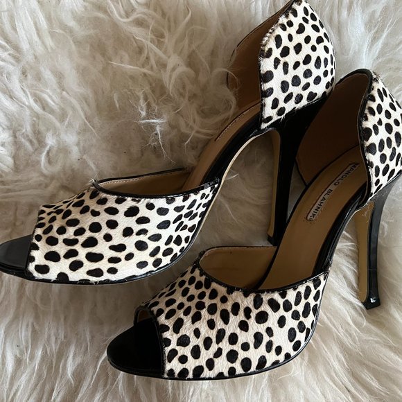 Manolo Blahnik Shoes - Manolo Blahnik D’orsay Ivory Leopard Print Pony Hair (never worn)